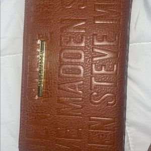 Steve Madden wallet